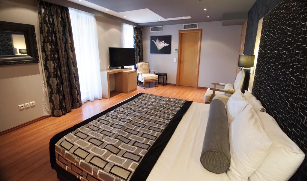 Nefeli Hotel Alimos מראה חיצוני תמונה