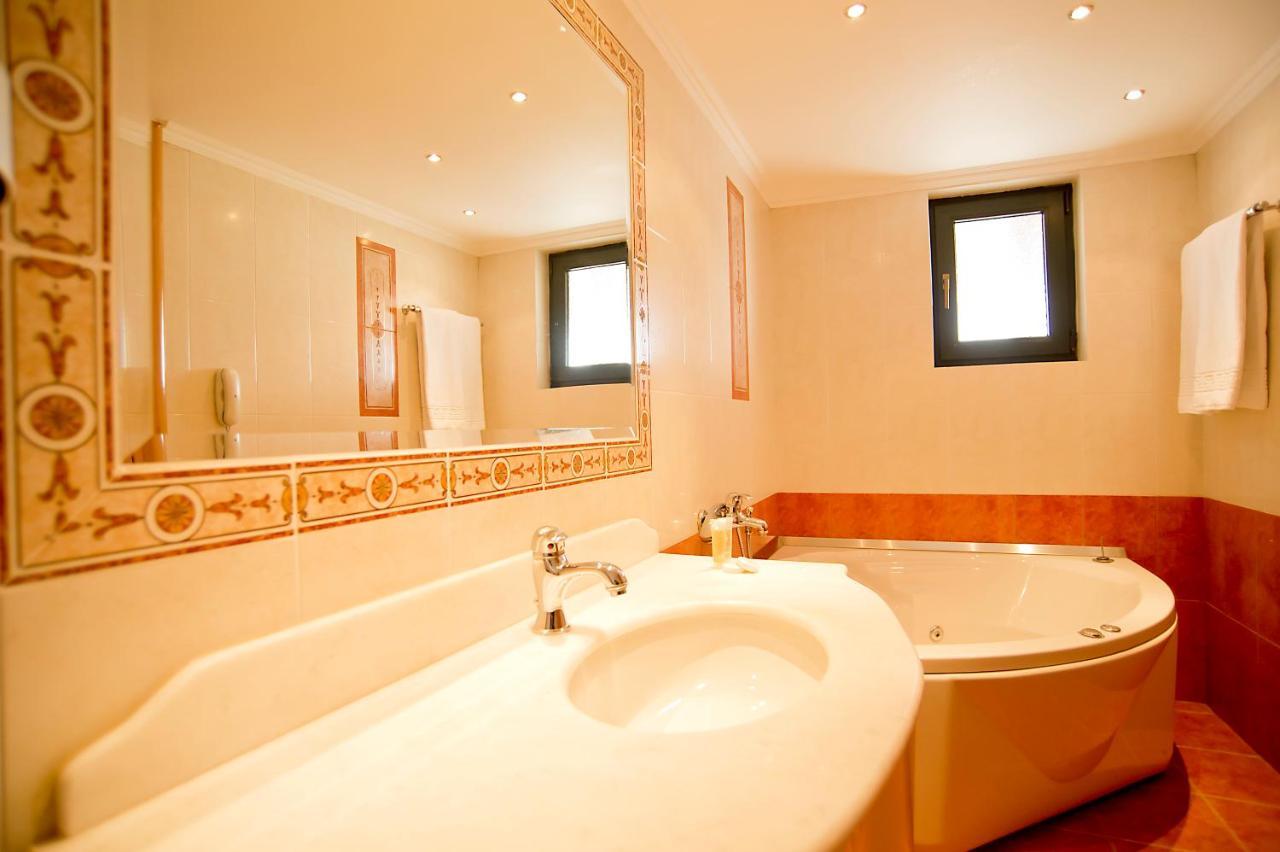 Nefeli Hotel Alimos מראה חיצוני תמונה